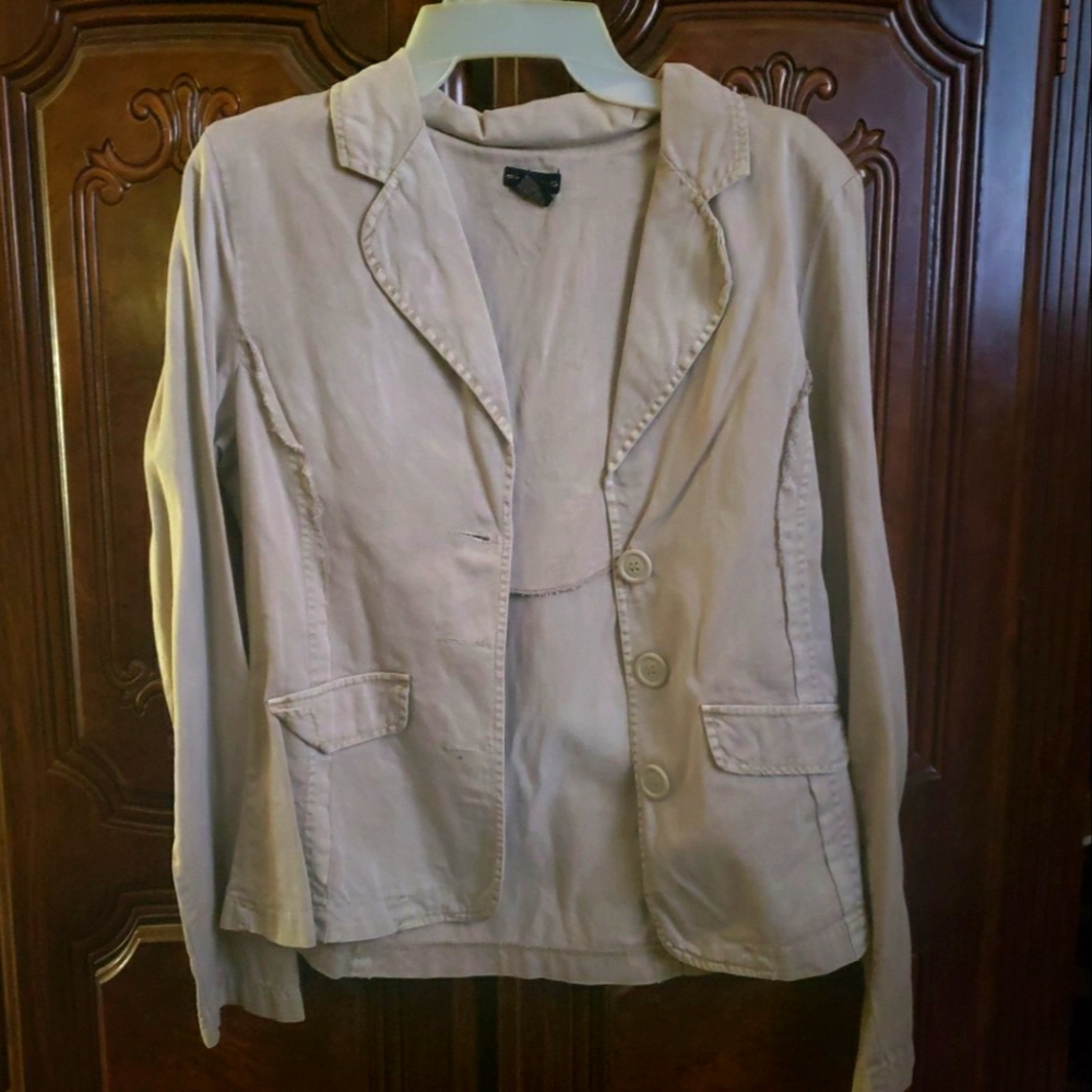 Large 100% cotton Cream button up Jacket